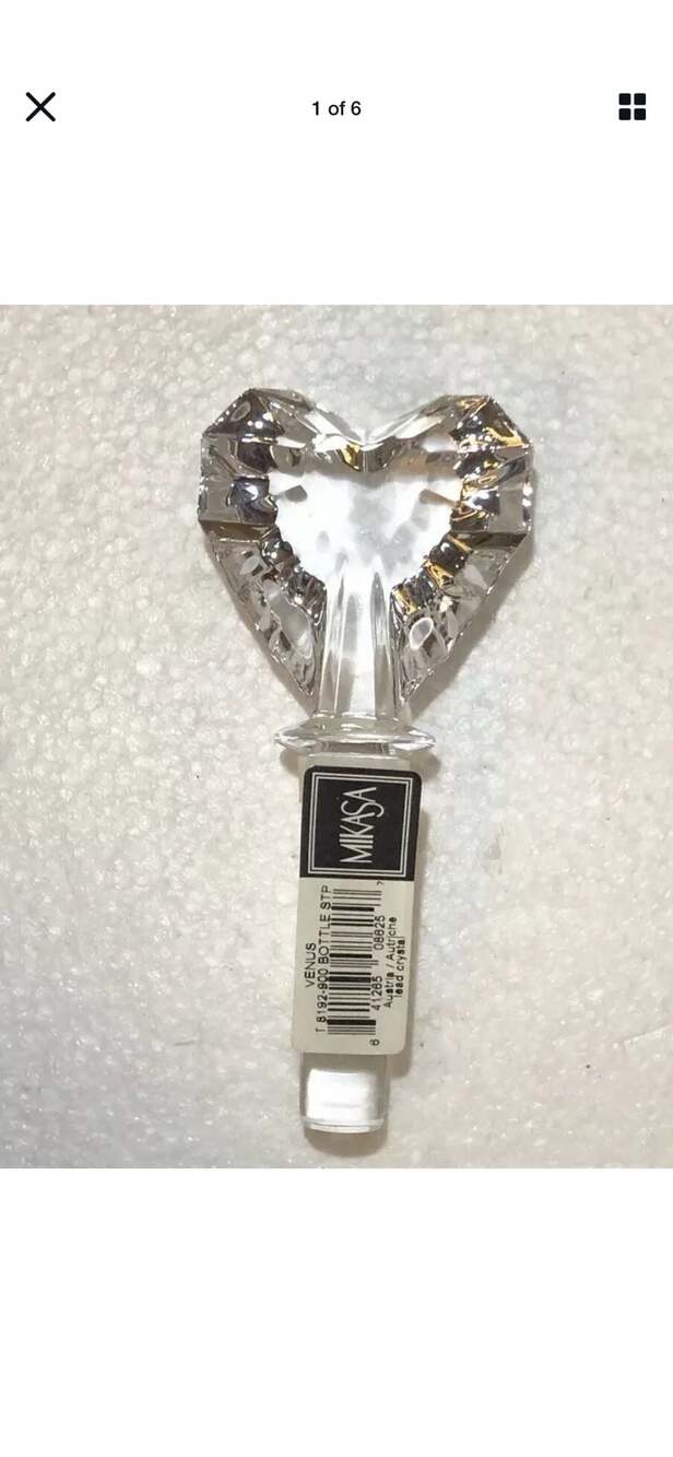 Mikasa Venus Lead Crystal Heart Wine Bottle Stopper